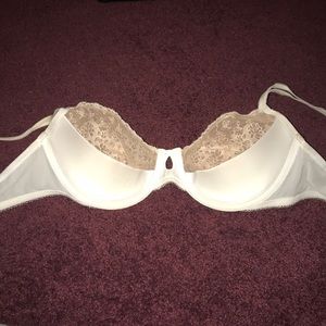 Victoria's Secret Intimates & Sleepwear - Victoria’s Secret Balconet bra Victoria's Secret Intimates & Sleepwear - Victoria’s Secret Balconet bra